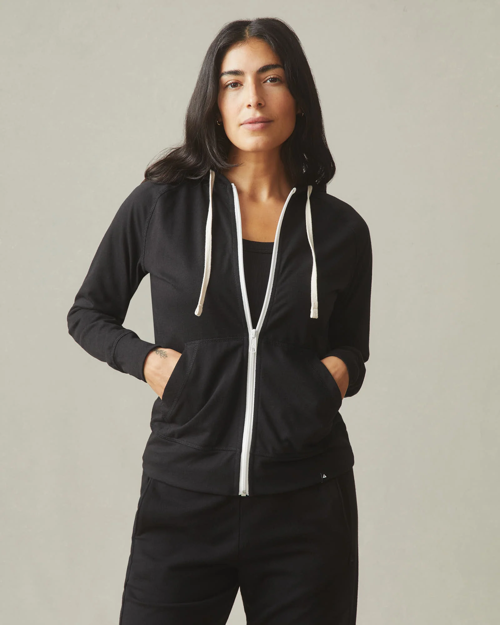 Women's Lightweight Full Zip - Black Solid